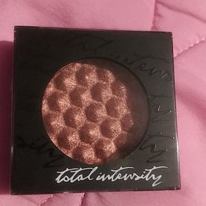 Eyeshadow